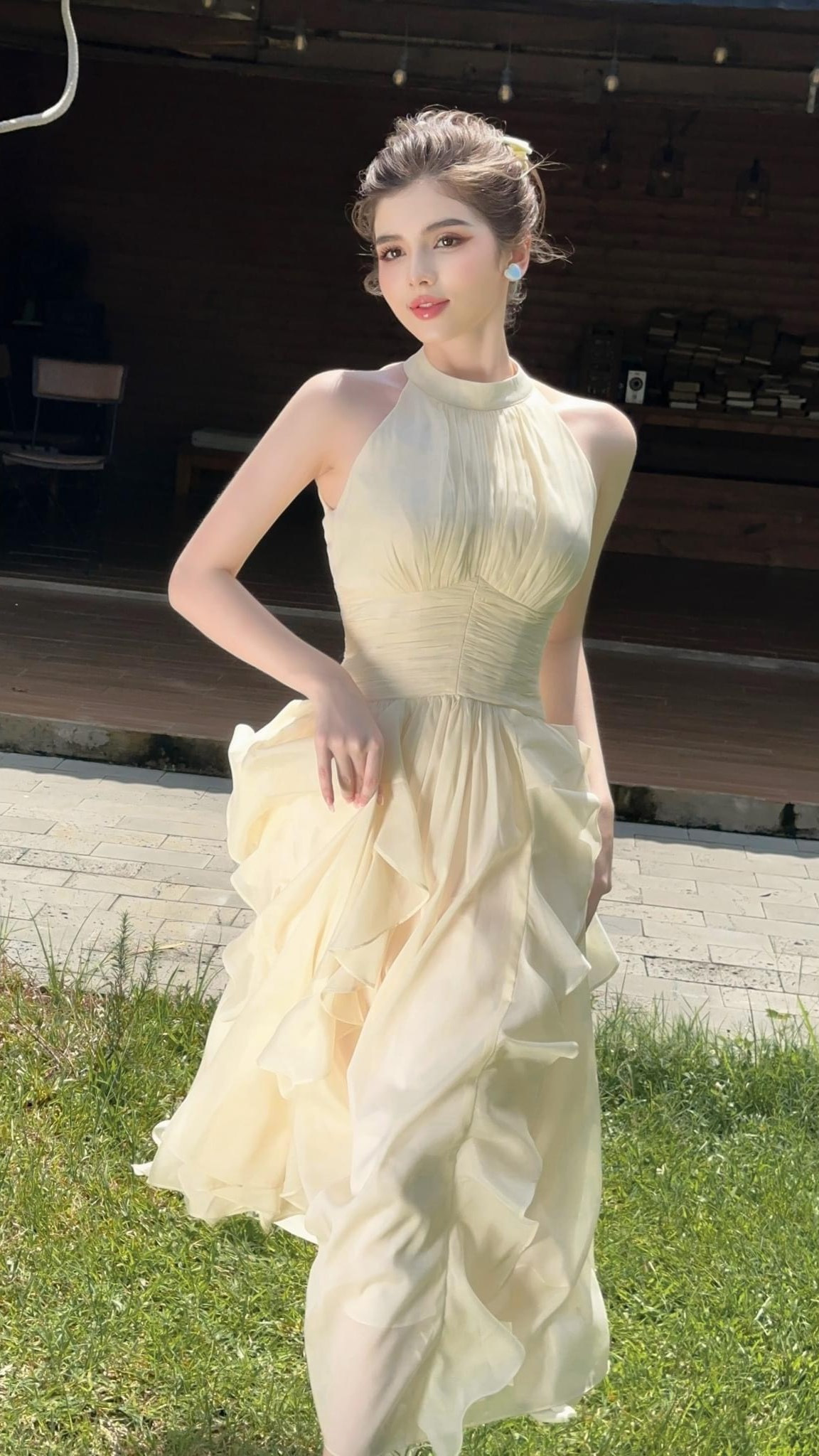 Yunie chop thuê đồ